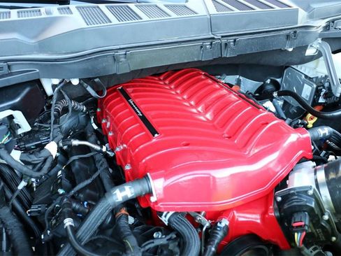 New 2025 Ford F150 Lariat w/ Equipment Group 502A High image 37