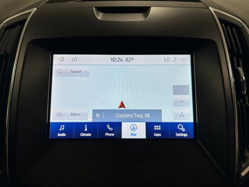 Used 2020 Ford Edge Titanium w/ Equipment Group 301A AWD/4WD image 8