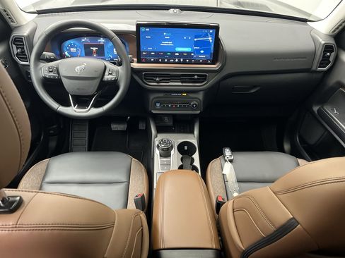 Used 2025 Ford Bronco Sport Outer Banks w/ Outer Banks Tech Package+ image 4