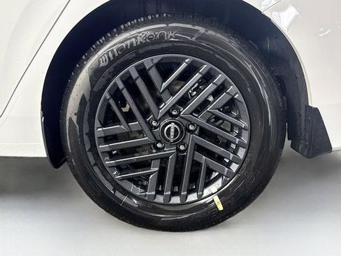 New 2026 Nissan Sentra SV image 25