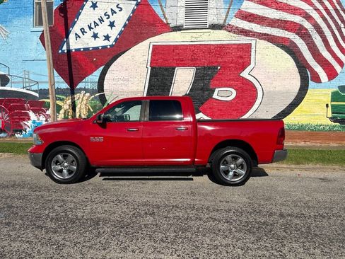 Used 2016 RAM 1500 Big Horn AWD/4WD image 3