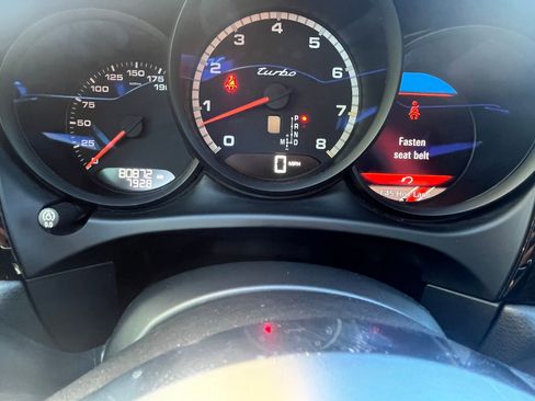 Used 2016 Porsche Macan Turbo image 20