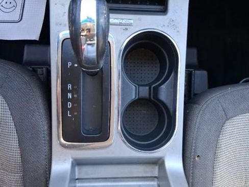 Used 2009 Ford Flex SE image 19