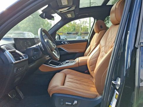Certified 2024 BMW X5 xDrive40i w/ M Sport Package image 13