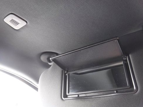 Certified 2024 Dodge Durango GT image 40