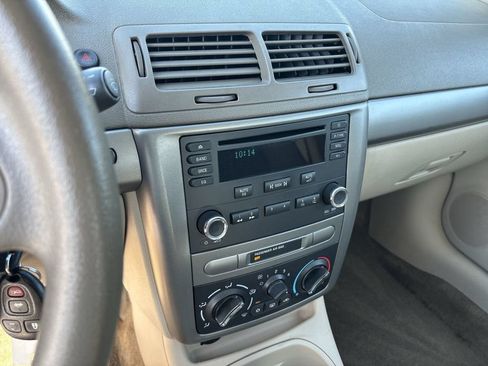 Used 2006 Chevrolet Cobalt LS FWD image 15