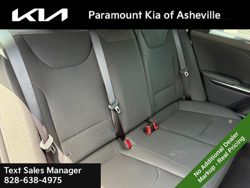 New 2026 Kia K4 FWD image 21