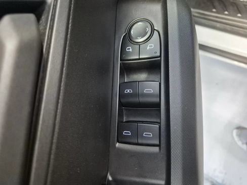 Used 2025 Chevrolet Colorado Trail Boss AWD/4WD image 20