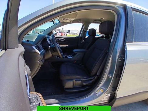 Certified 2023 GMC Acadia SLE w/ LPO, Floor Liner Package image 19