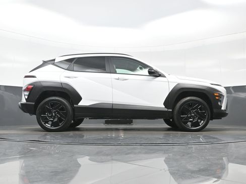 Certified 2026 Hyundai Kona SEL Sport AWD/4WD image 31