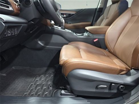 Certified 2025 Subaru Outback Touring XT w/ Tech Package 3 image 9