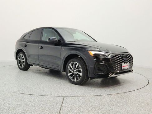 Used 2023 Audi Q5 2.0T Premium Plus w/ Premium Plus Package AWD/4WD image 3