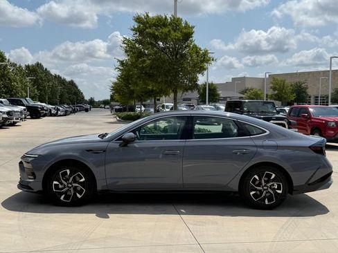 Used 2024 Hyundai Sonata SEL FWD image 7