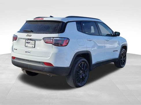 New 2026 Jeep Compass Latitude image 4