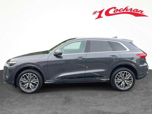 Certified 2025 Audi Q5 Premium Plus w/ Premium Plus AWD/4WD image 10