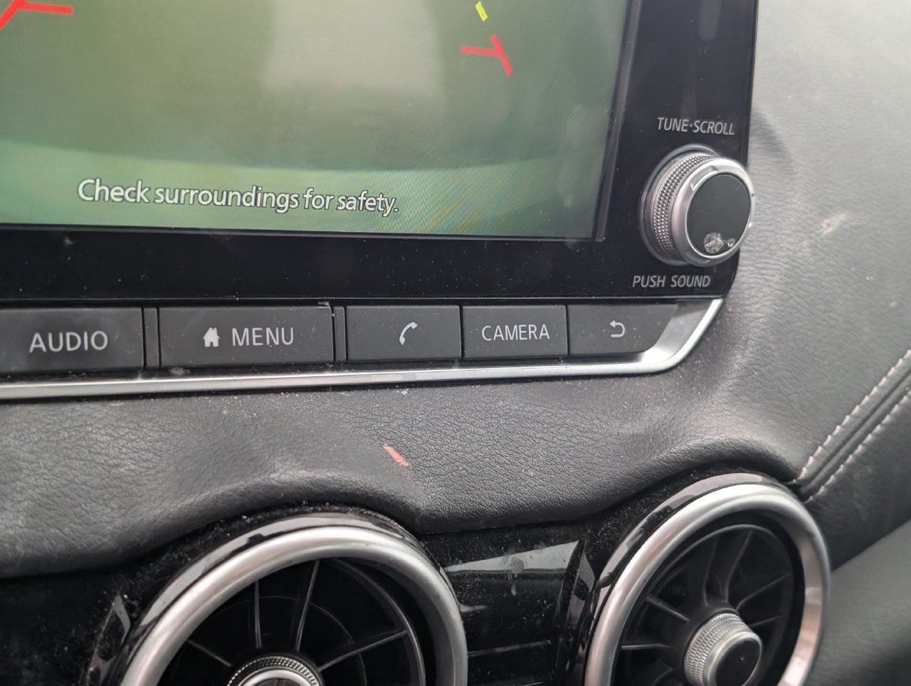 Used 2024 Nissan Sentra SV FWD image 16