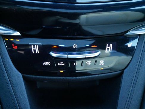 Used 2020 Cadillac XT6 Sport w/ LPO, Floor Liner Package image 20