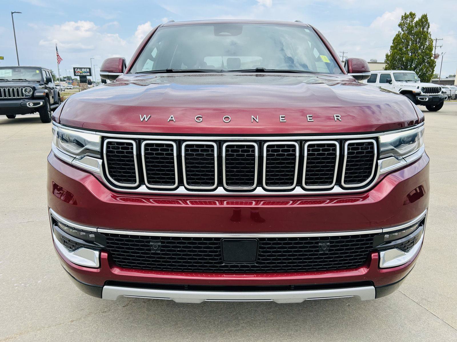 Used 2022 Jeep Wagoneer Series II w/ Premium Group I AWD/4WD image 39