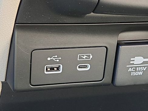 New 2026 Honda Odyssey Touring image 21