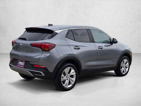 Used 2025 Buick Encore GX Preferred AWD/4WD image 5