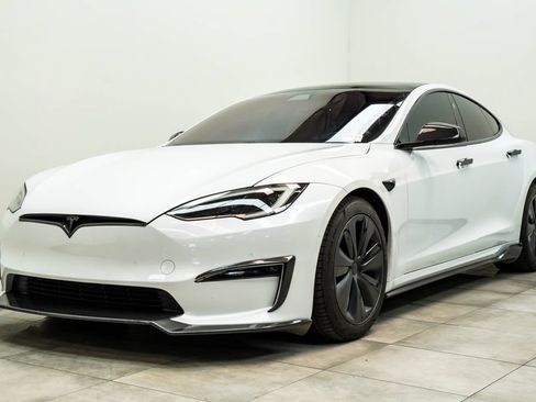 Used 2022 Tesla Model S Plaid AWD/4WD image 7