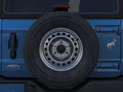 New 2025 Ford Bronco 4-Door image 24