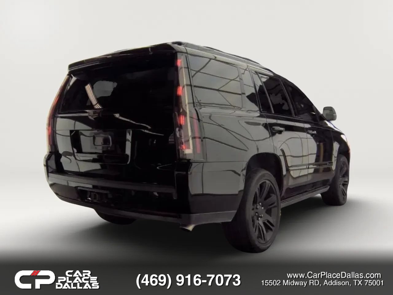 Used 2015 Cadillac Escalade Premium AWD/4WD image 3