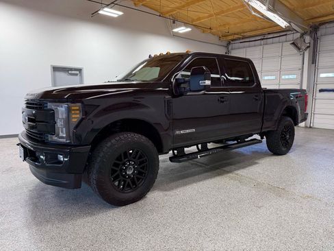 Used 2019 Ford F250 Lariat w/ Lariat Ultimate Package AWD/4WD image 8
