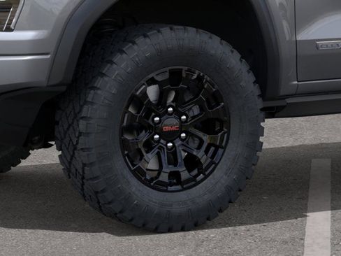 New 2026 GMC Canyon Elevation w/ Convenience Package image 9