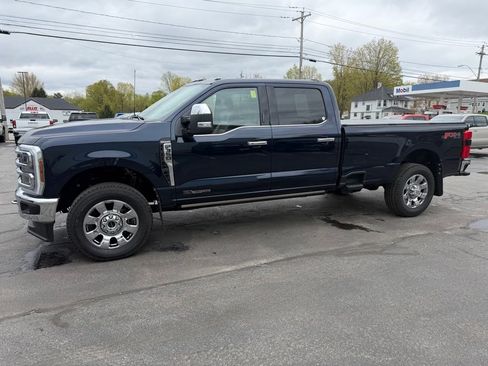 Used 2024 Ford F350 King Ranch AWD/4WD image 2