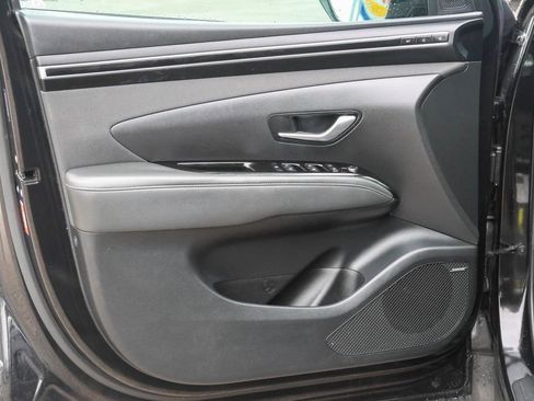 Used 2022 Hyundai Tucson Limited FWD image 4