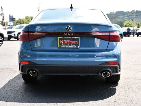 New 2026 Volkswagen Jetta GLI Autobahn FWD image 6