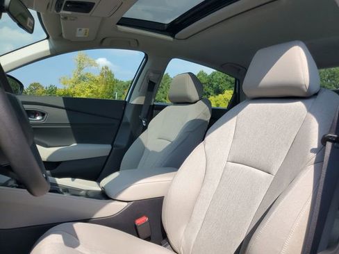 New 2025 Honda Accord SE image 13