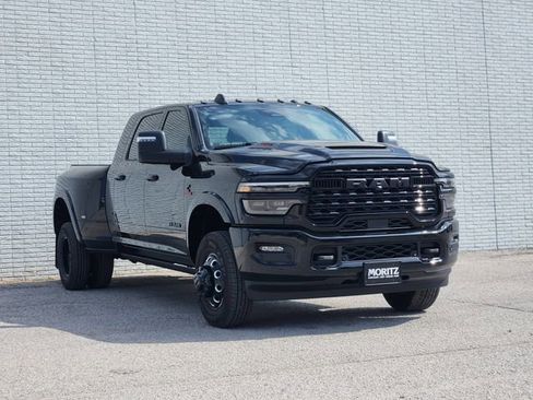 New 2026 RAM 3500 Limited image 2