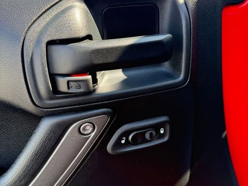 Used 2016 Jeep Wrangler Unlimited Sport w/ Quick Order Package 24S image 23