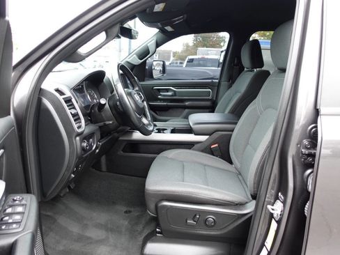 Used 2022 RAM 1500 Big Horn AWD/4WD image 17