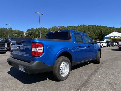 New 2025 Ford Maverick XL image 3