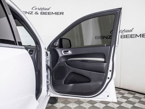 Used 2020 Dodge Durango SXT image 15