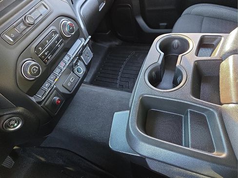Used 2022 Chevrolet Silverado 1500 Custom image 25