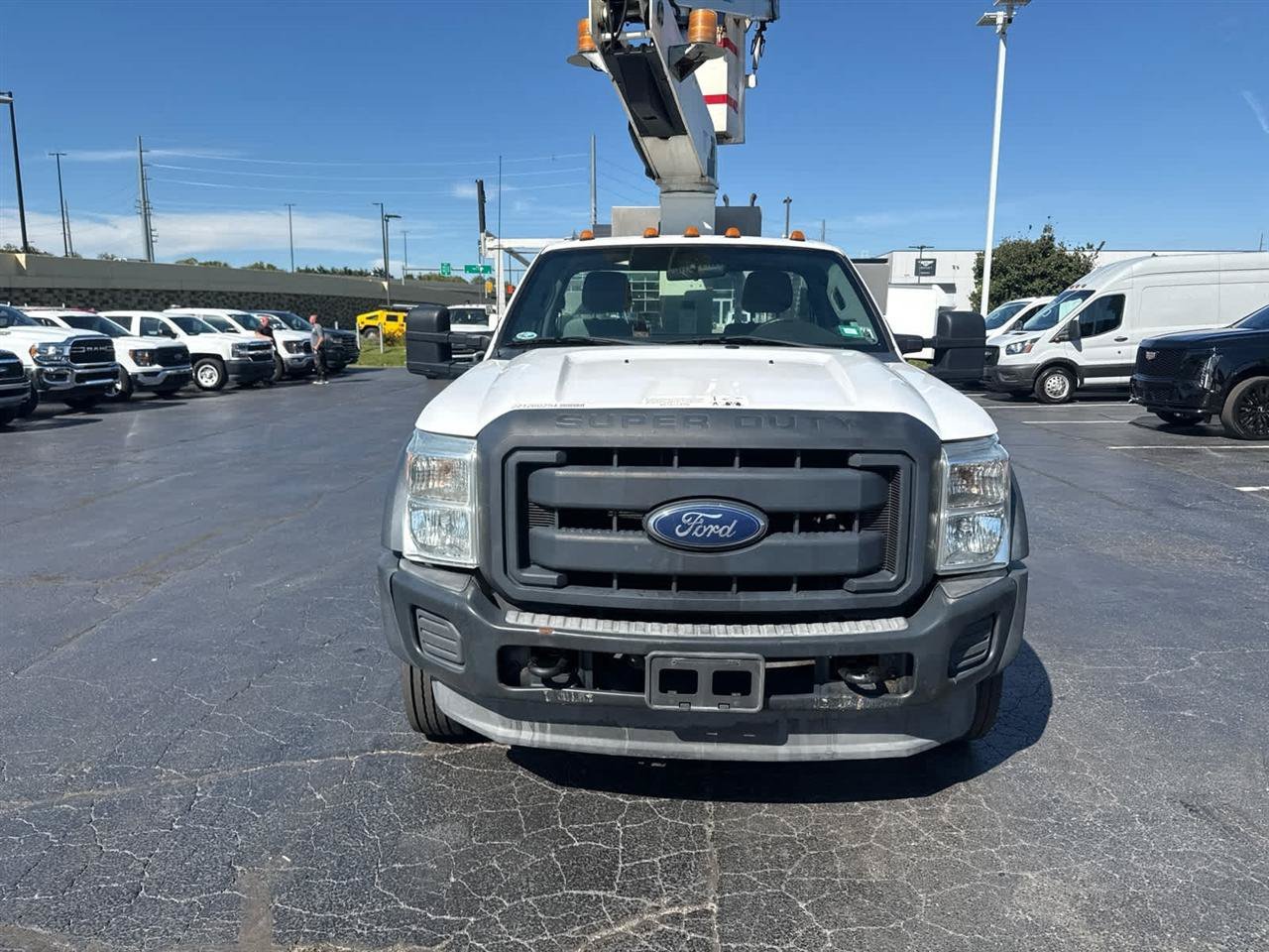 Used 2012 Ford F450 XL w/ Heavy Service Suspension Pkg RWD image 3