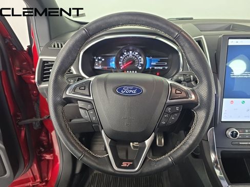 Used 2021 Ford Edge ST w/ Equipment Group 401A image 13
