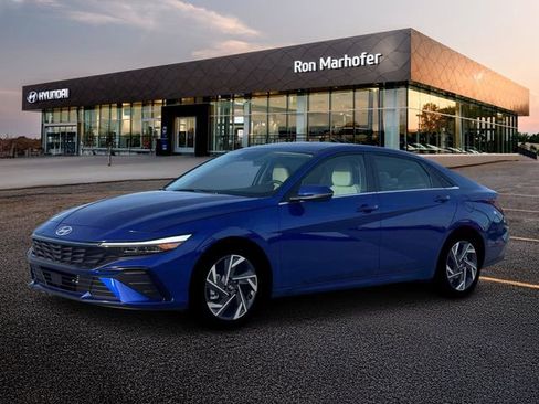 New 2026 Hyundai Elantra Limited image 2