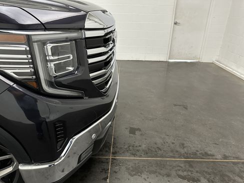 Used 2024 GMC Sierra 1500 SLT w/ SLT Premium Plus Package AWD/4WD image 2