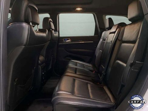 Used 2015 Jeep Grand Cherokee Overland image 20