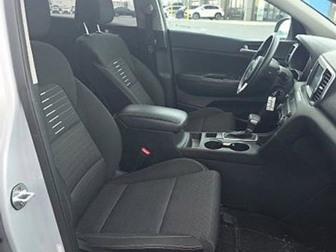 Used 2018 Kia Sportage LX w/ LX Popular Package FWD image 18