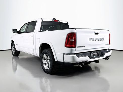 New 2026 RAM 1500 Big Horn AWD/4WD image 5