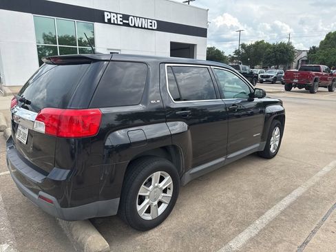 Used 2013 GMC Terrain SLE FWD image 4