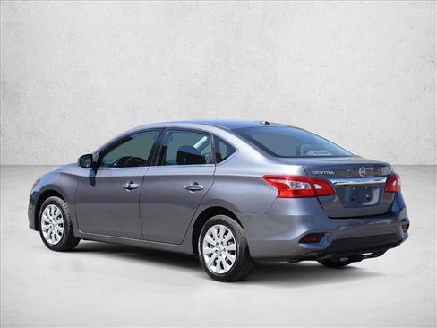 Used 2017 Nissan Sentra SV FWD image 8