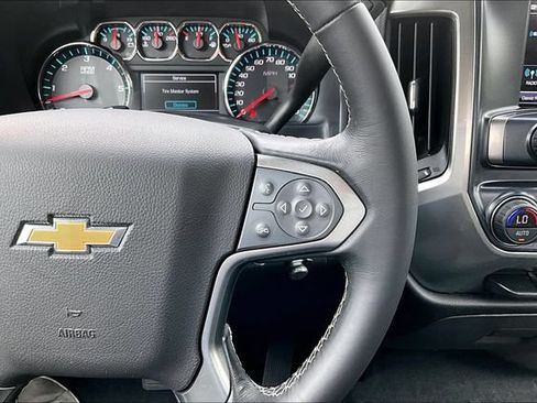 Used 2018 Chevrolet Silverado 1500 LT w/ All Star Edition RWD image 11