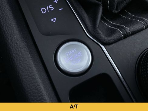 Used 2021 Volkswagen Atlas SEL AWD/4WD image 8